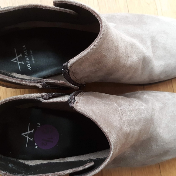 Aquatalia Women's Grey Ankle Booties Low Heel 6.5 - Picture 5 of 8